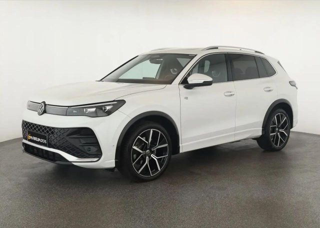 VOLKSWAGEN Tiguan usata, con Fendinebbia