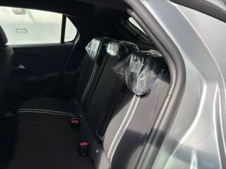 OPEL Corsa usata, con Volante in pelle