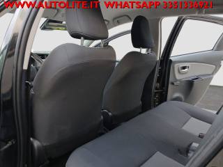 TOYOTA Yaris usata, con Bluetooth