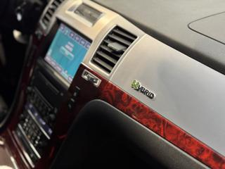 CADILLAC Escalade usata, con Fari Xenon