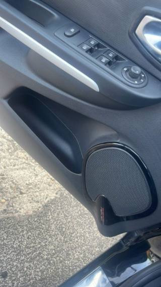 RENAULT Clio usata, con Specchietti laterali elettrici