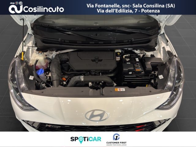 HYUNDAI i10 usata, con Volante in pelle
