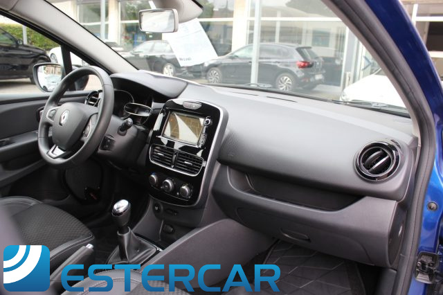RENAULT Clio usata, con Touch screen