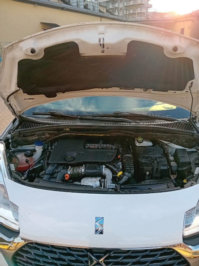 DS AUTOMOBILES DS 3 usata, con Airbag laterali