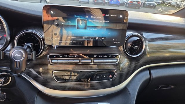 MERCEDES-BENZ V 300 usata, con Servosterzo