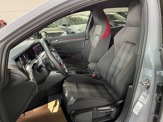 VOLKSWAGEN Golf usata, con Controllo trazione