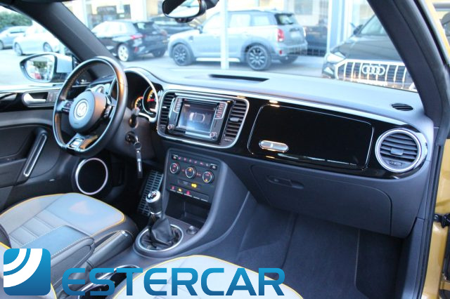 VOLKSWAGEN Maggiolino usata, con Lettore CD