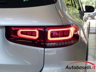 MERCEDES-BENZ GLB 180 usata, con Leve al volante