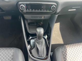TOYOTA Yaris usata, con Fendinebbia