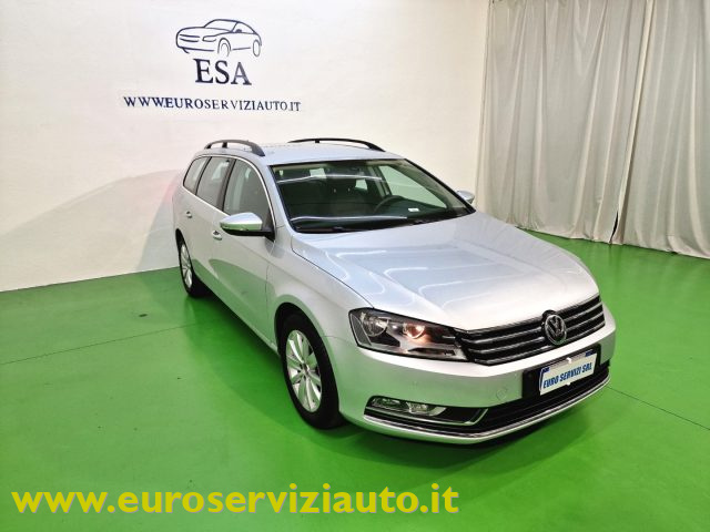 VOLKSWAGEN Passat usata, con Autoradio