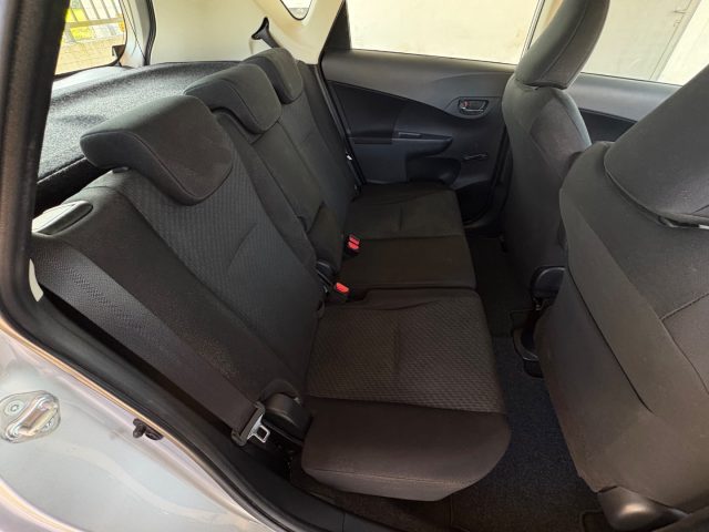 TOYOTA Verso-S usata, con ESP