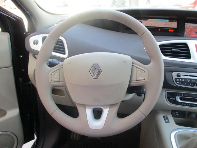 RENAULT Scenic usata 10