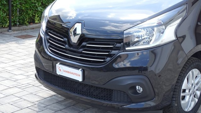 RENAULT Trafic usata 33