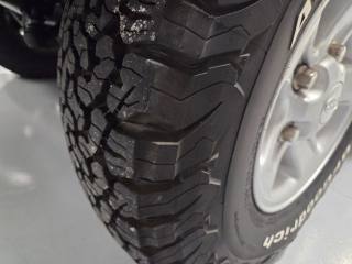 LAND ROVER Defender usata, con Trazione integrale