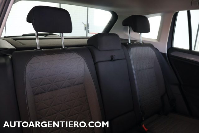 VOLKSWAGEN Tiguan usata, con Sensori di parcheggio posteriori
