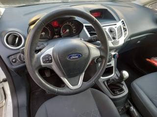 FORD Fiesta usata, con Chiusura centralizzata