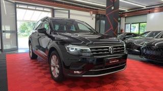 VOLKSWAGEN Tiguan usata, con Airbag laterali