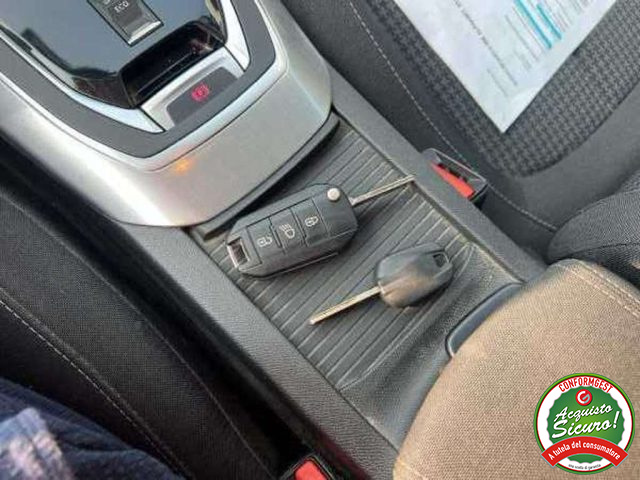PEUGEOT 308 usata, con Controllo trazione