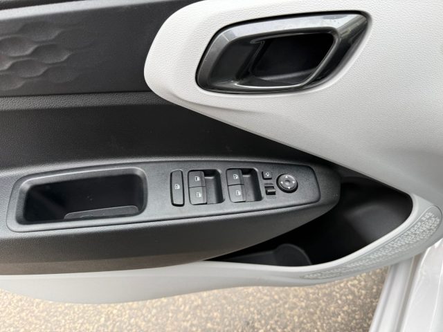 HYUNDAI i10 usata, con Airbag testa