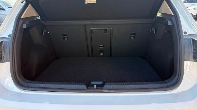VOLKSWAGEN Golf usata, con Bracciolo