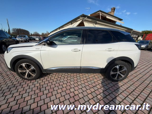 PEUGEOT 3008 usata, con Sensori di parcheggio posteriori