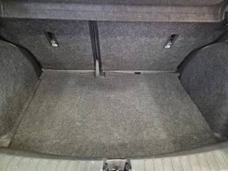 NISSAN Micra usata, con USB