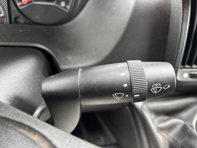 PEUGEOT Boxer usata, con Autoradio digitale