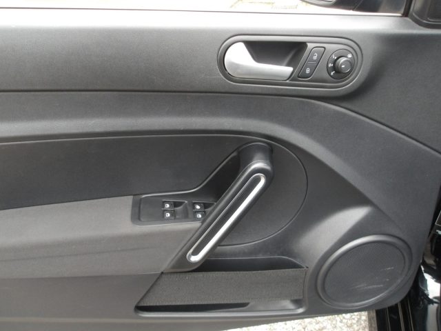VOLKSWAGEN Maggiolino usata, con Controllo trazione