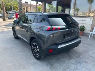 PEUGEOT 2008 usata, con Boardcomputer