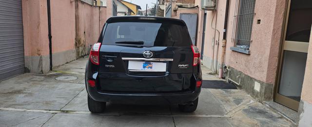 TOYOTA RAV 4 usata, con Airbag Passeggero