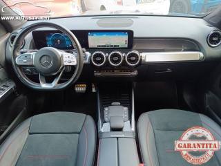 MERCEDES-BENZ GLB 200 usata, con Controllo automatico clima