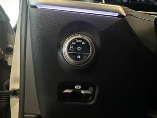 MERCEDES-BENZ C 220 usata, con Autoradio