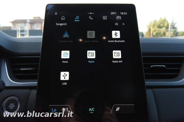 RENAULT Captur usata 16