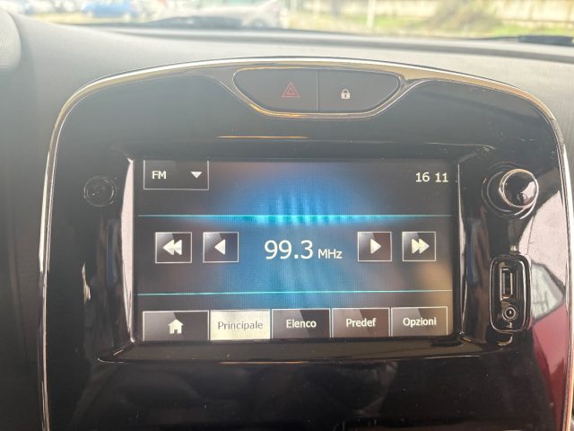 RENAULT Clio usata, con Sistema di navigazione