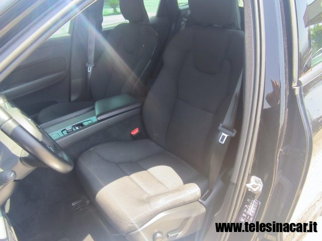 VOLVO XC60 usata 8