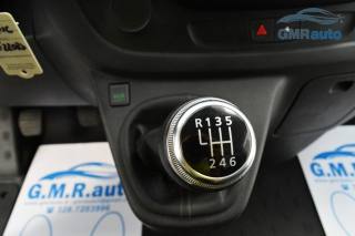 RENAULT Trafic usata 12