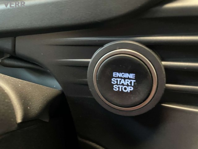 HYUNDAI Bayon usata, con USB