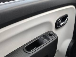 RENAULT Twingo usata 19