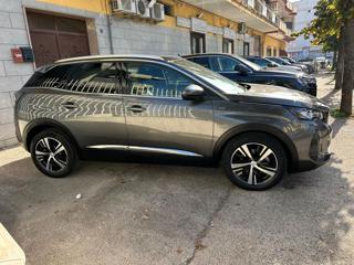 PEUGEOT 3008 usata, con Autoradio