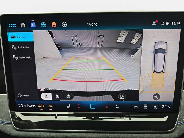 VOLKSWAGEN Passat usata, con Autoradio