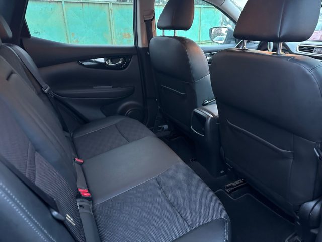 NISSAN Qashqai usata, con Fendinebbia