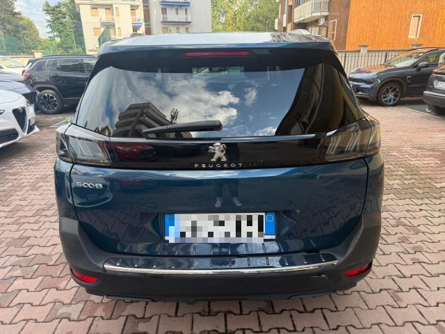 PEUGEOT 5008 usata, con Alzacristalli elettrici