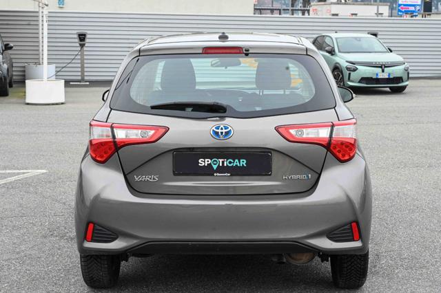 TOYOTA Yaris usata, con Autoradio