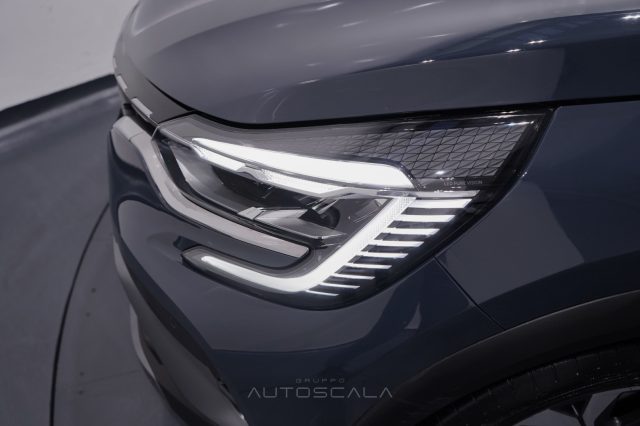 RENAULT Captur usata, con Isofix