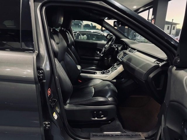 LAND ROVER Range Rover Evoque usata, con Sistema di navigazione