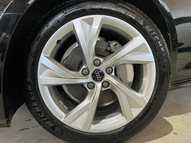 AUDI A4 usata, con Sedile posteriore sdoppiato