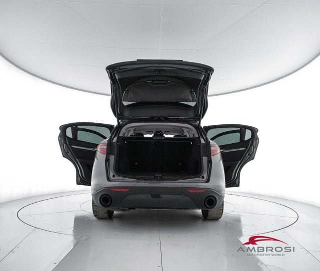 ALFA ROMEO Stelvio usata 6
