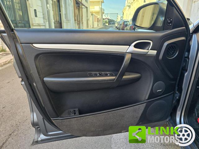 PORSCHE Cayenne usata 50