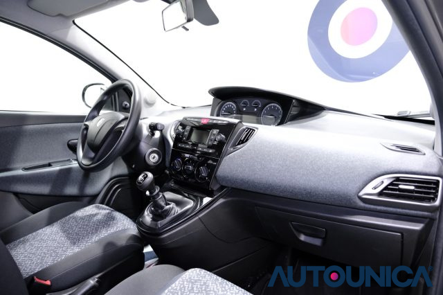 LANCIA Ypsilon usata 48