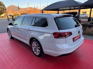 VOLKSWAGEN Passat Variant usata, con Airbag Passeggero